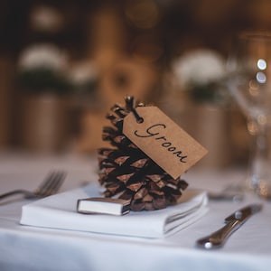 Lugares de nombre de boda, etiquetas Kraft, papelería de boda, mesa de boda, decoración de boda, decoración de mesa de boda