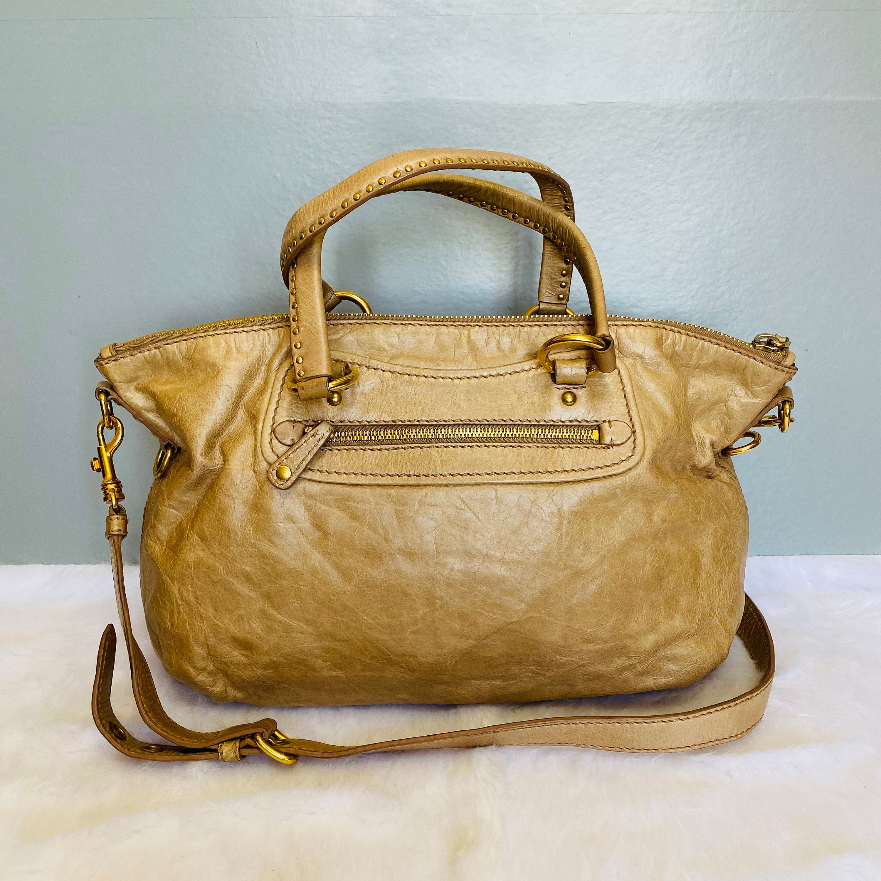 Vitello leather handbag Miu Miu Pink in Leather - 28866726