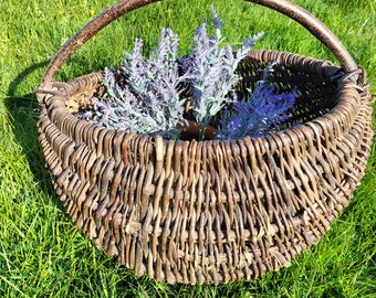 Large basket wicker European shopping bag