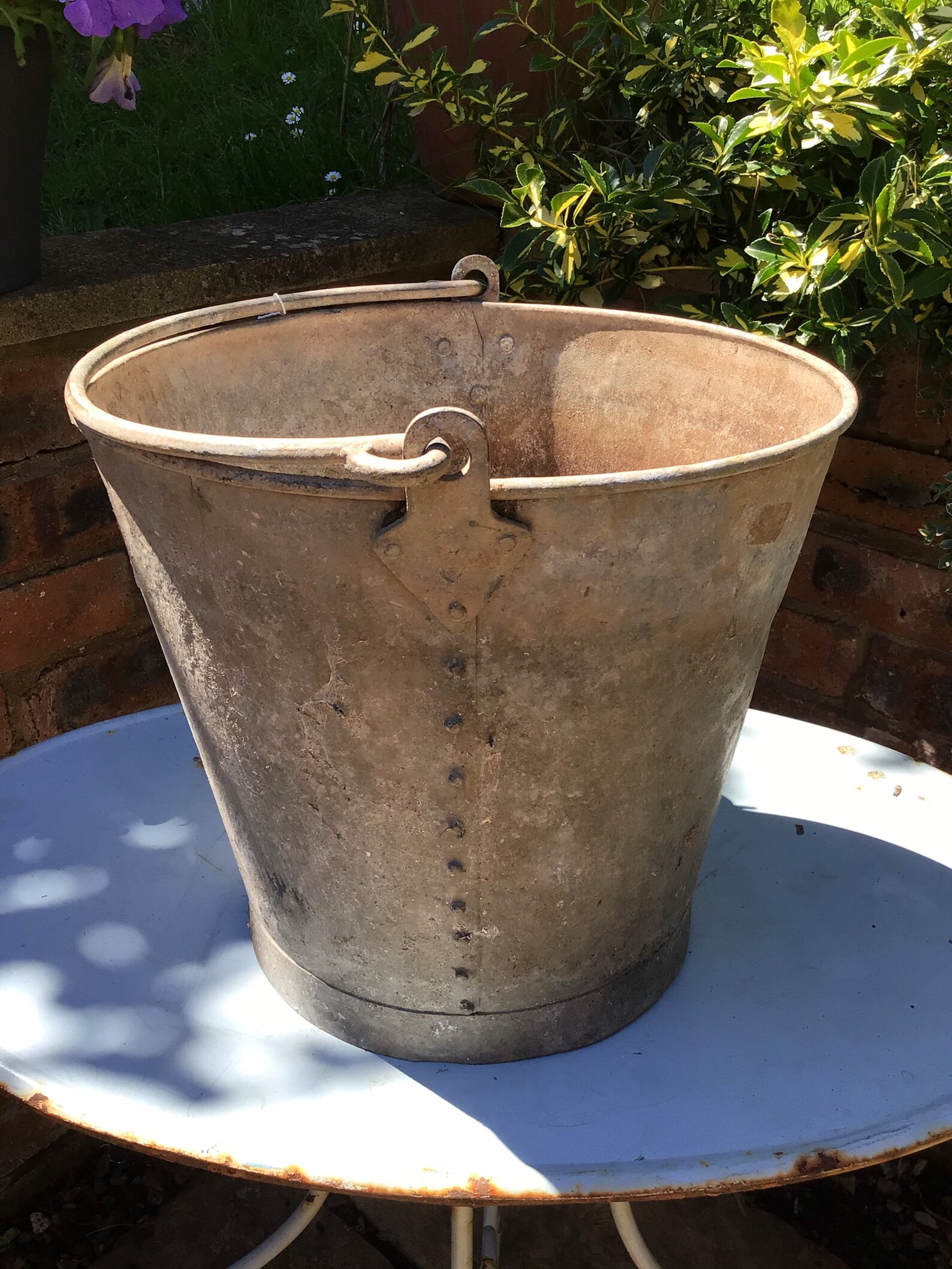 Vintage galvanised bucket with rivets heavy gauge 1 Etsy Italia
