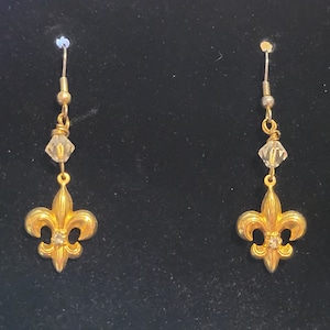 Gold tone / Brass finish Bling Fleur-de-lis Long Dangle Earrings wire top