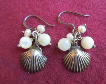 Sterling Silver dandle Shell Moonstone and Pearl Earrings