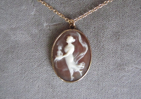 Antique Victorian 14kt Gold Flowing Lady Grace Fi… - image 1