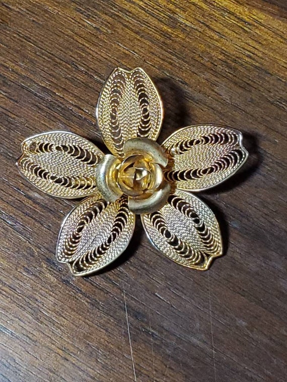 Vintage Gold filked/tone filigree floral Pin Broo… - image 2