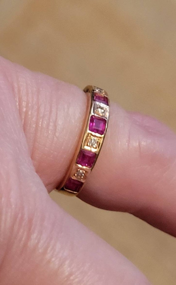 Ruby & Diamond 14kt gold Ring Band Circa 1970 vintage