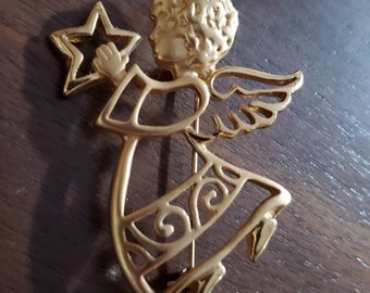 Vintage Gold tone Flying Angel Brooch Pin