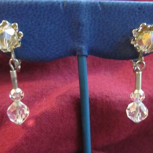 1950&#39;s Victorian Style Silver Color Drop Crystal Clip On Earrings
