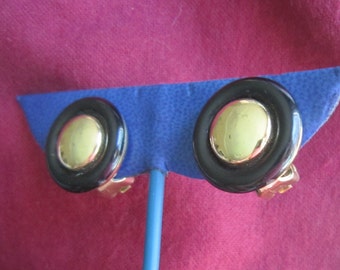 Trifari Crown Stamped Black & Gold Filled Button Style Clip On Earrings 1950's or 60's