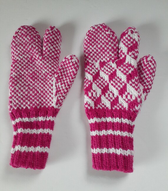 Ladies pink wool gloves deals