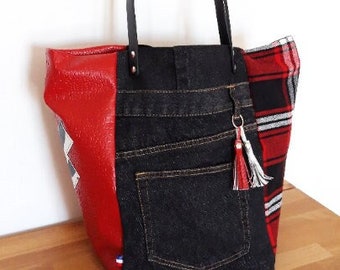 sac cabas patchwork jean recyclé avec cuir  rouge et carreaux écossais avec anses cuir poche et étoile