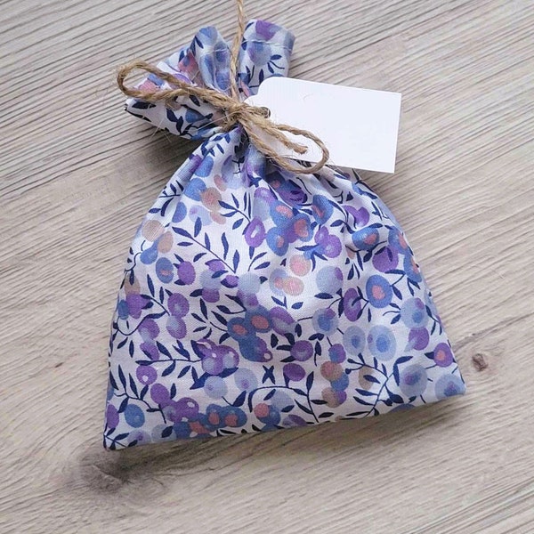 Pochon sachet ballotin dragées Liberty Wiltshire bleu Mariage/Baptême/Communion - avec étiquette et lien corde