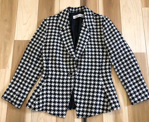1980s Lilli Ann Princess-Style Houndstooth Blazer