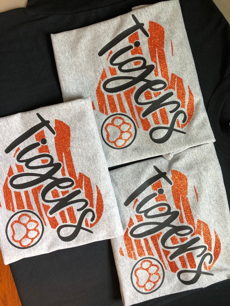 Girls or ladies Tigers Glitter t shirt with heart Tigers Hoody Tigers Long sleeve T shirt wirh Glitter. Tigers T shirt with glitter heart