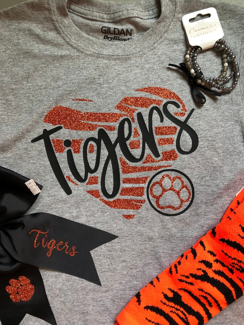 Girls or ladies Tigers Glitter t shirt with heart Tigers Hoody Tigers Long sleeve T shirt wirh Glitter. Tigers T shirt with glitter heart