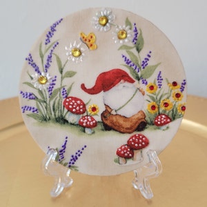 Garden Gnomes Ornament On A Stand (Two Piece Set)