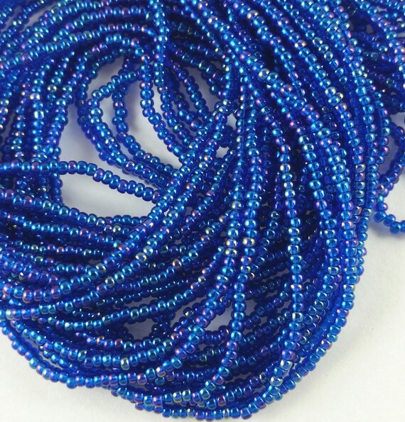 Vintage Sky Blue 12//0 Seed Beads Transparent Round Glass Long Strands Full Hank