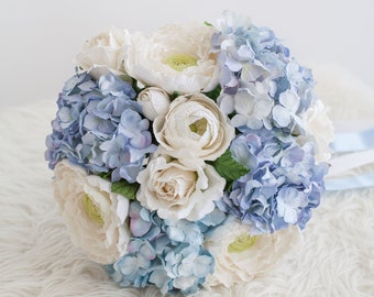 Diameter 9" Baby Blue HYDRANGEA and White RANUNCULUS Paper Bridal Bouquet - Paper Flower Wedding, Garden Style Wedding, Round Bridal Bouquet