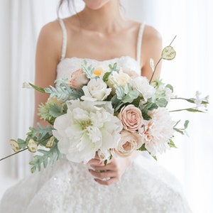 Diametro 9" Bouquet da sposa in carta POCAHONTAS su misura - Matrimonio alternativo, Bouquet da sposa con fiori di carta, Bouquet da sposa, Bouquet di carta