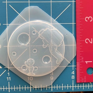 Moon Alien Mold