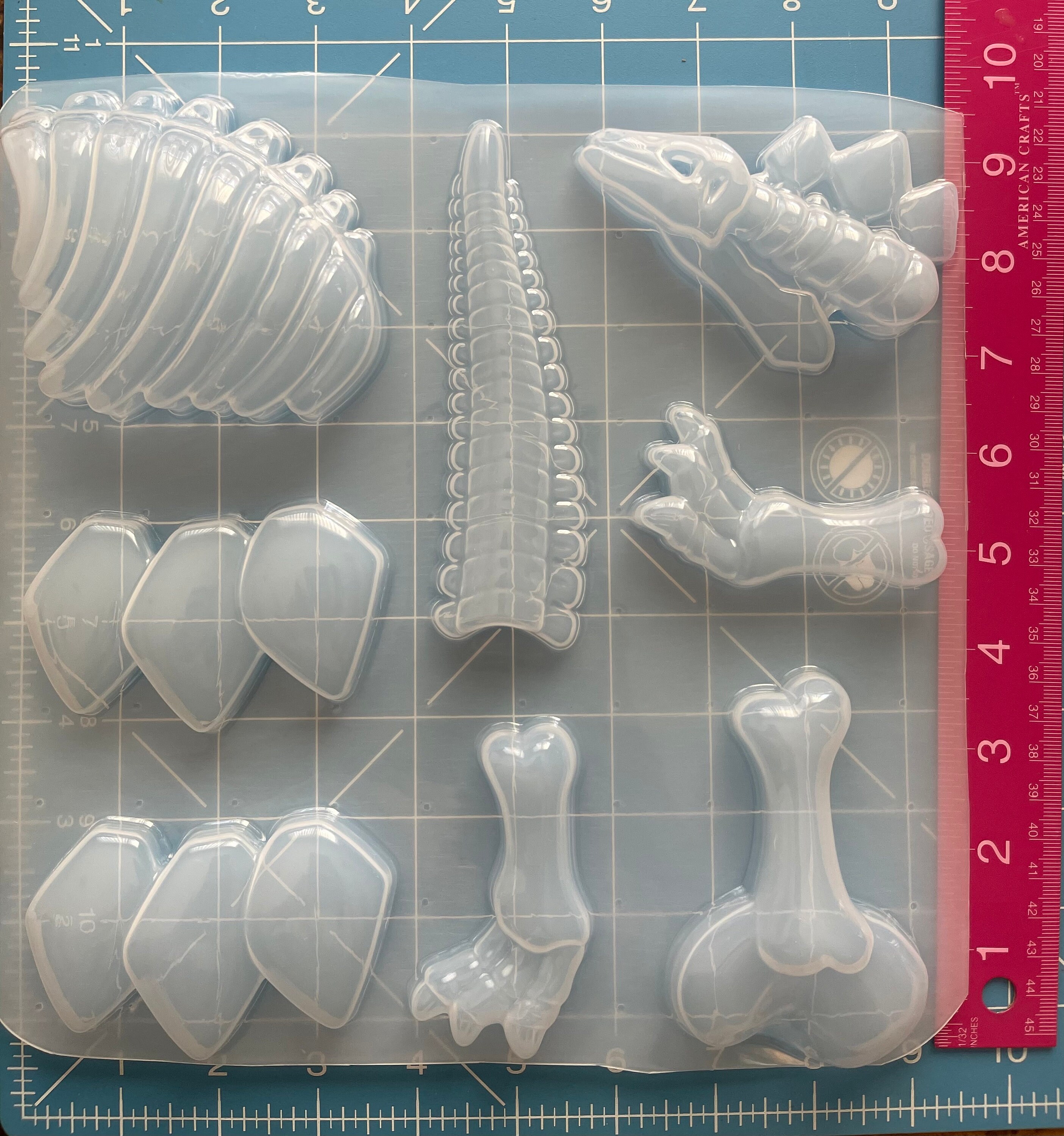 New 8Cells Jurassic Dinosaur Silicone Molds for DIY Ice Tray Food