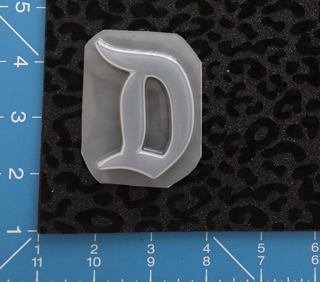 1pc Alphabet Bead Mold, Letter Charm with Holes Resin Mold, Round