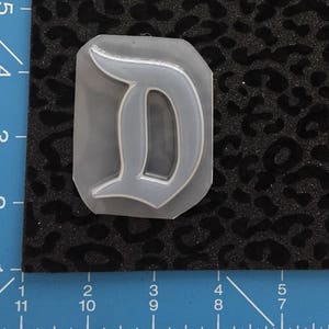 D Letter Mold