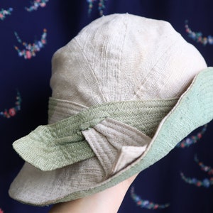 Vintage 1930s Deco Green Cream Hat, Soft Hat