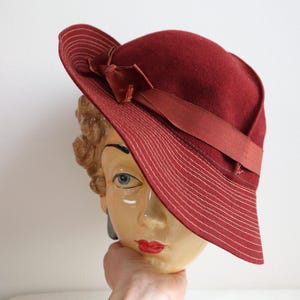 Vintage 1930s Rust Brown Fedora Cloche Wool Felt Hat, Art  display picture 2