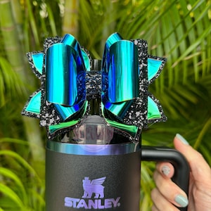 Black Chroma &quot;Lotus&quot; Bow Straw Topper