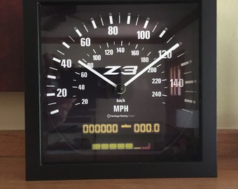 Vintage BMW Z3 Speedometer Wall/Shelf Clock