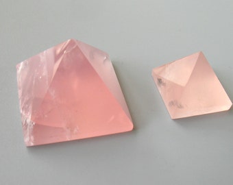 Rosa kristallpyramid helande kristall, rosenkristall naturlig mineralkvarts punkt triangel storlek valfri 1309