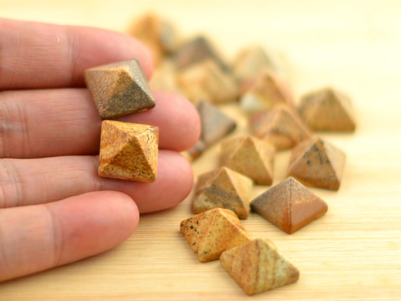 Picture Jasper Pyramid Cabochons Natural Brown Stones Ring Cab Gemstone Polished Small Loose Stones 14mm Square Base 10mm High