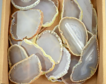 30 pieces Agate Slices Stone Slab - 2&quot;-3&quot;- for Wedding Name Cards Namecards Place Cards - White / Grey