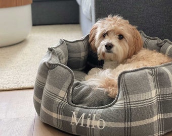 Personalised Luxury High Wall Neutral Tweed Dog Bed | The Perfect Choice For Blissful Nap-Time | Beautifully Crafted, Hard-Wearing Fabric