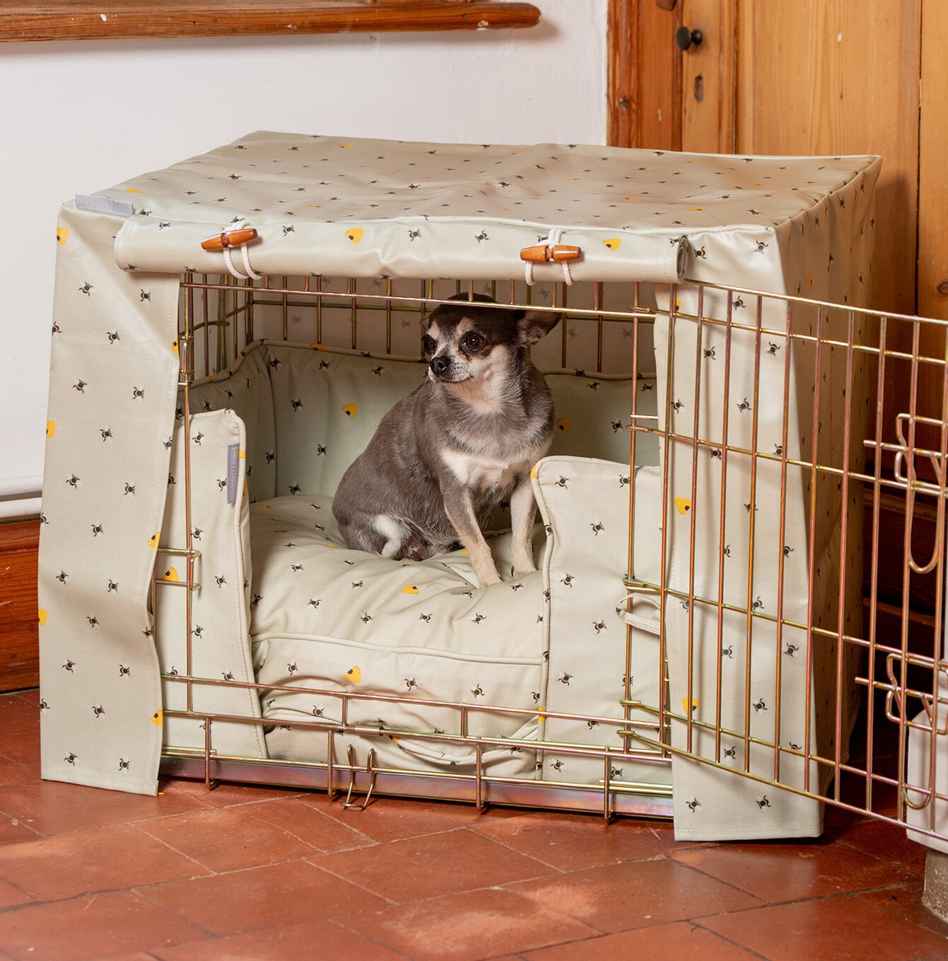 warm dog crate covers
