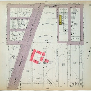 Parte di Sheepshead Bay e Gravesend, Brooklyn - Avenue Y a Shore Pkwy da McDonald a E7th St - Mappa originale del 1922 di Belcher Hyde. Antico