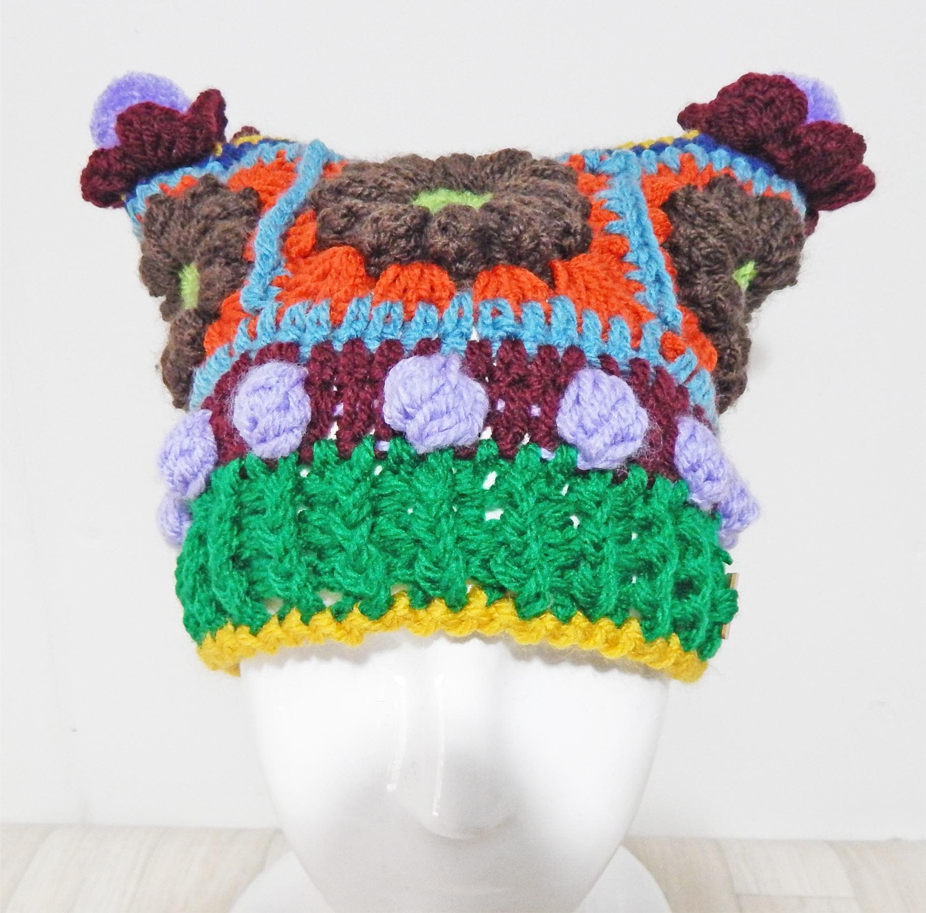 Hynod Flower Beanie Crochet Pattern & Tutorial - the Topian Den