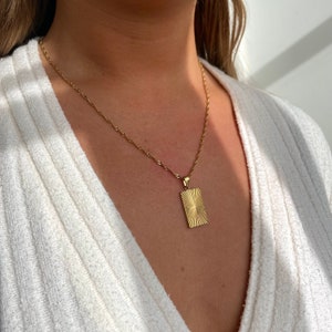 18k Gold Necklace | Sun | Tarnish Free | Rays | Waterwave Chain | Layered | Pendant | Boho | Jewellery | Rectangle | Waterproof | Golden |