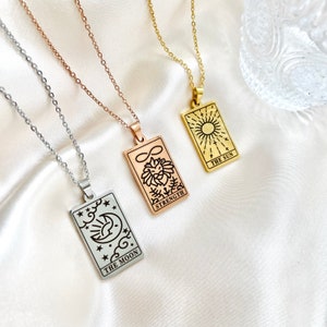 Collier Tarot | Or | Argent | Or rose | Soleil | Lune | Étoile | Monde | coeur | Carte de tarot | Anniversaire | Cadeau | Ami | Bijoux |