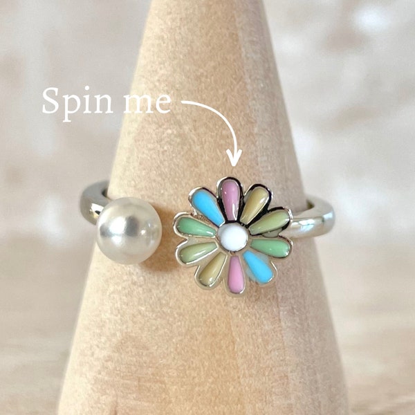 Spinner Fidget Ring | Rainbow Daisy  | Silver | Anxiety | Gift | Worry | Jewellery | Mindfulness |  | Meditation | Flower | Spinner |