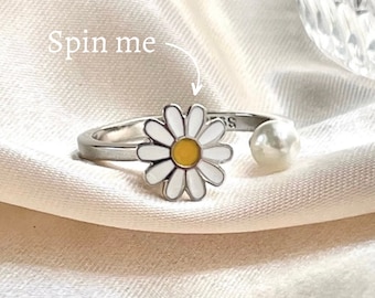 Spinning Daisy Flower Ring | Silver Adjustable Fidget Ring for Anxiety Relief | Mindfulness Jewellery Gift for Her |