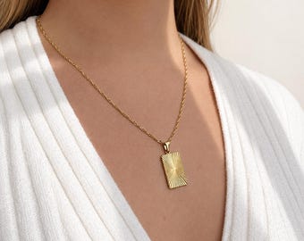18k Gold Sunburst Anhänger Halskette | Strukturiertes minimalistisches tägliches anlauffreies Schmuckgeschenk für sie |