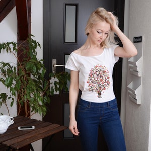 SALE T-shirt with print Tree of Happiness image 5