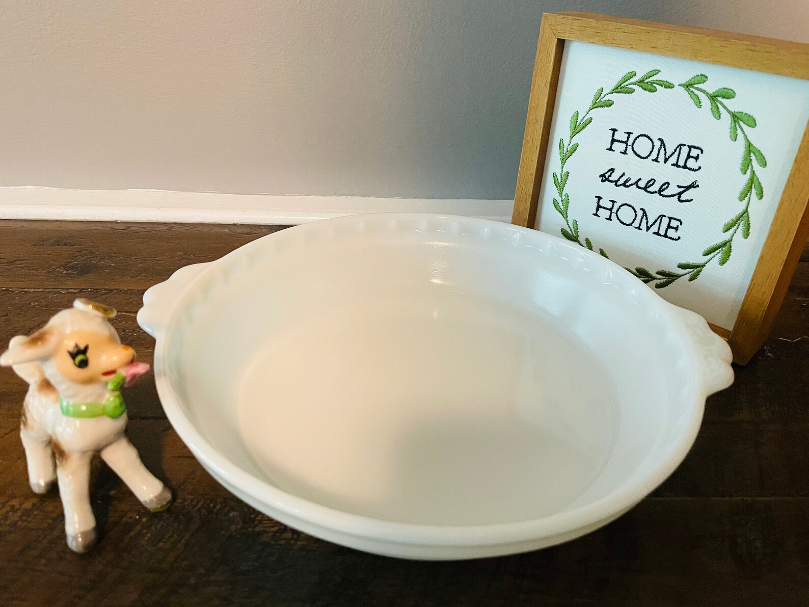 Beautiful Vintage 1960s Pyrex Milk Glass Pie Pan Scalloped Etsy