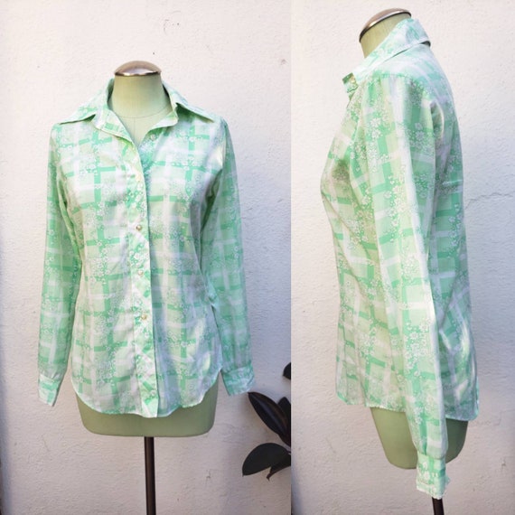 Vintage 1970s Green Floral Blouse Small