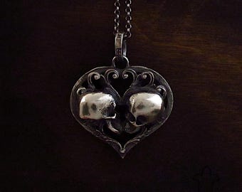 MySacrum KISSING SKULL HEART- silver 925