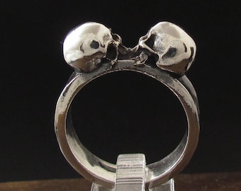 MySacrum KISSING SKULLS BAND