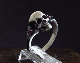 MySacrum  SKULL RING-GARNETS-Silver 925