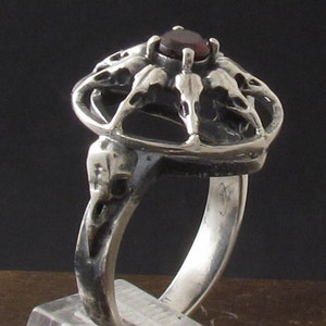 MySacrum RAVEN SKULLS GARNET-Prata 925