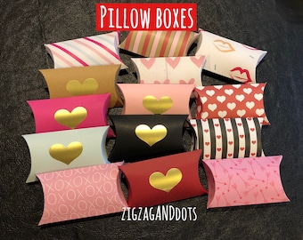 Love Theme Pillow Boxes with Gold Foil Stickers - Set of 6
